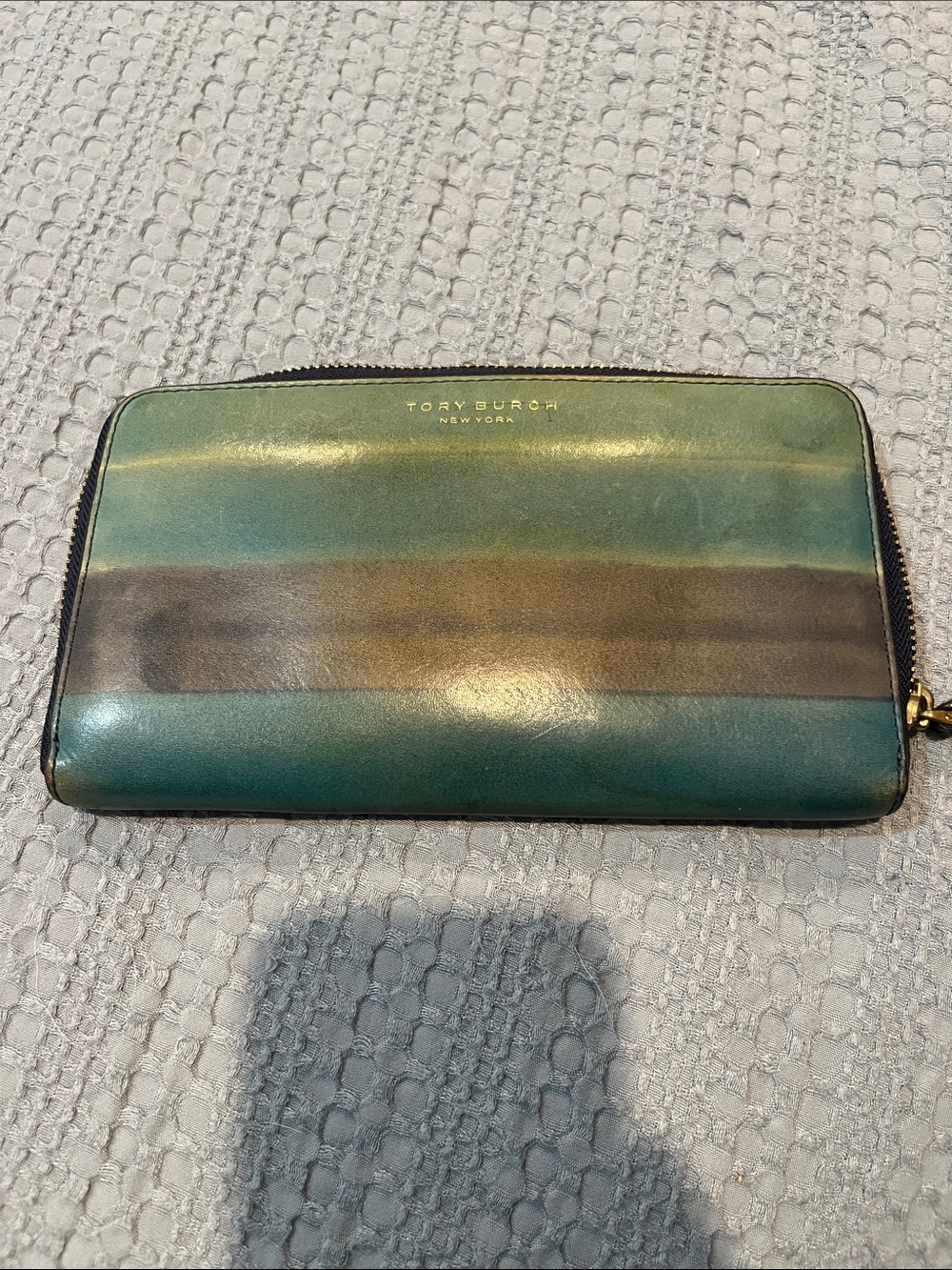 Tory Burch Teal Green Ombre Zip Wallet with Gold Logo